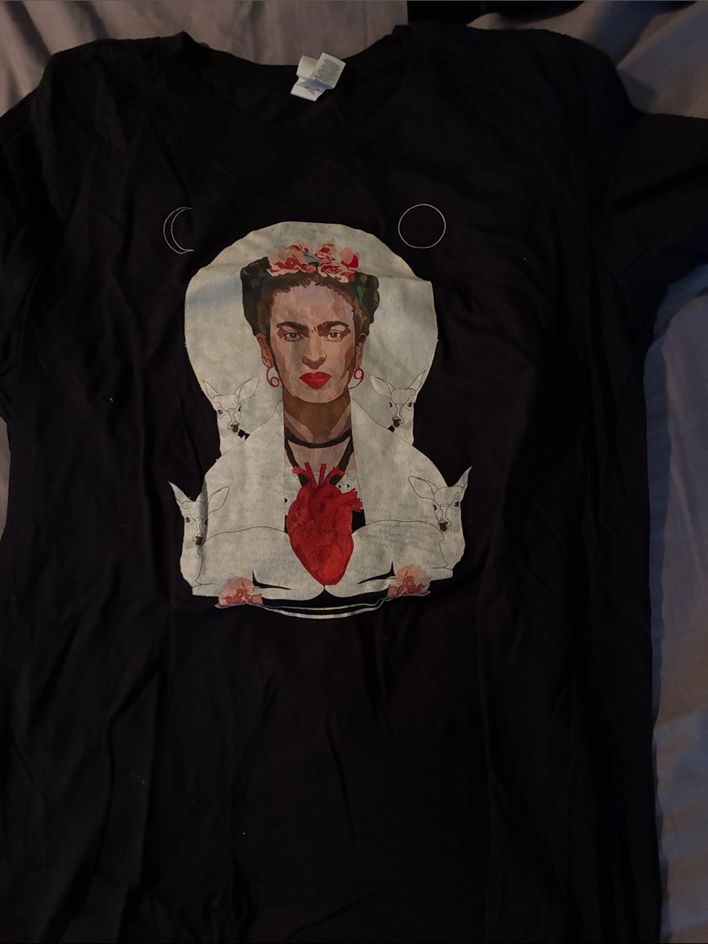 Black Frida Kahlo Graphic Tee with Red Heart NEW